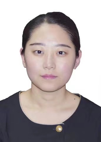 華唐藝術(shù)高中語(yǔ)文老師